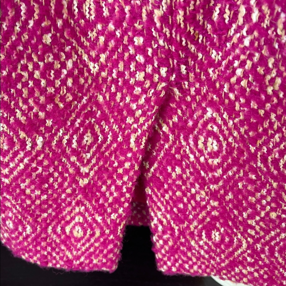 A J. Crew Pink and white Geometric tweed #2 Pencil Skirt in size 10 - Picture 5 of 10